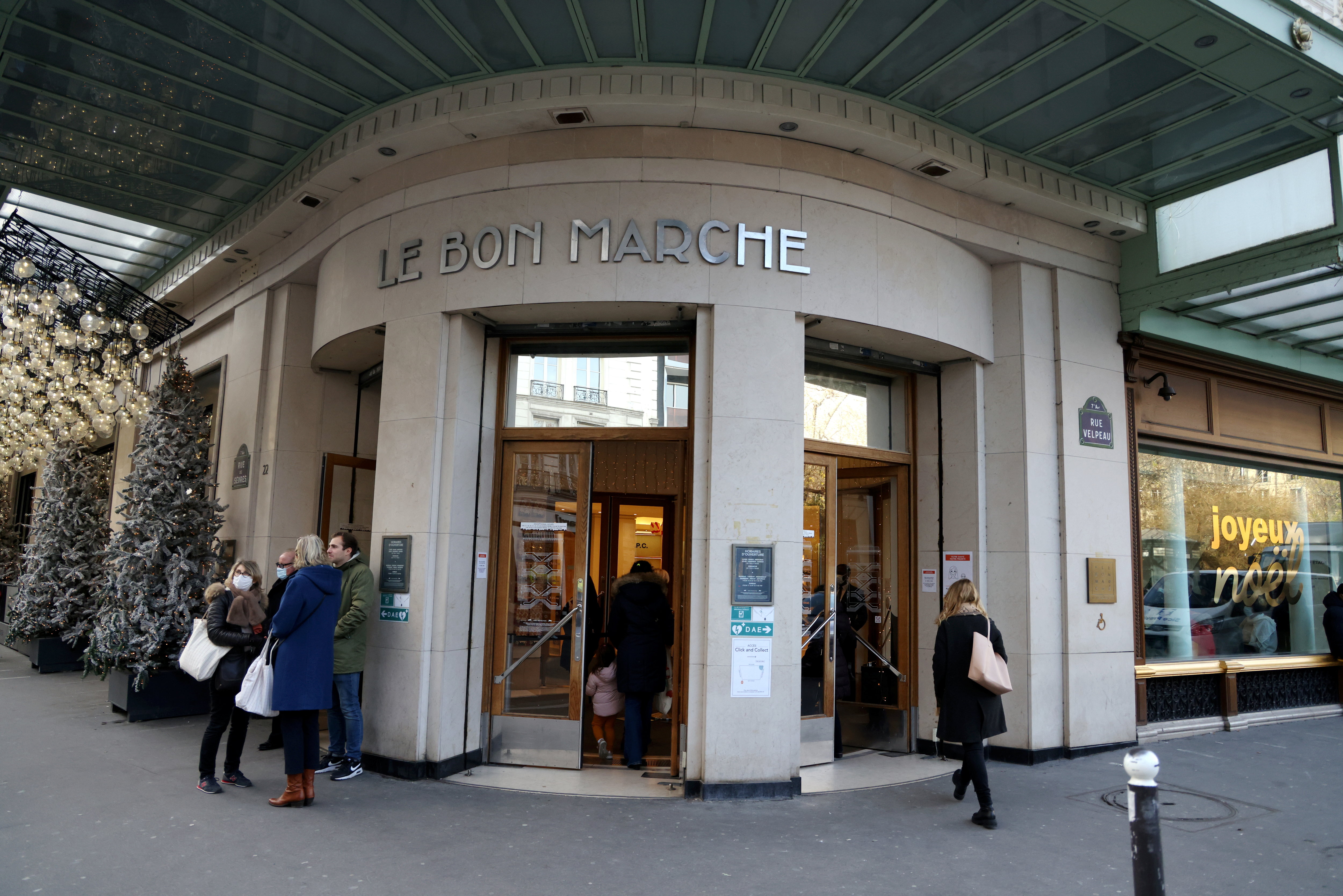 Lady era bon marché