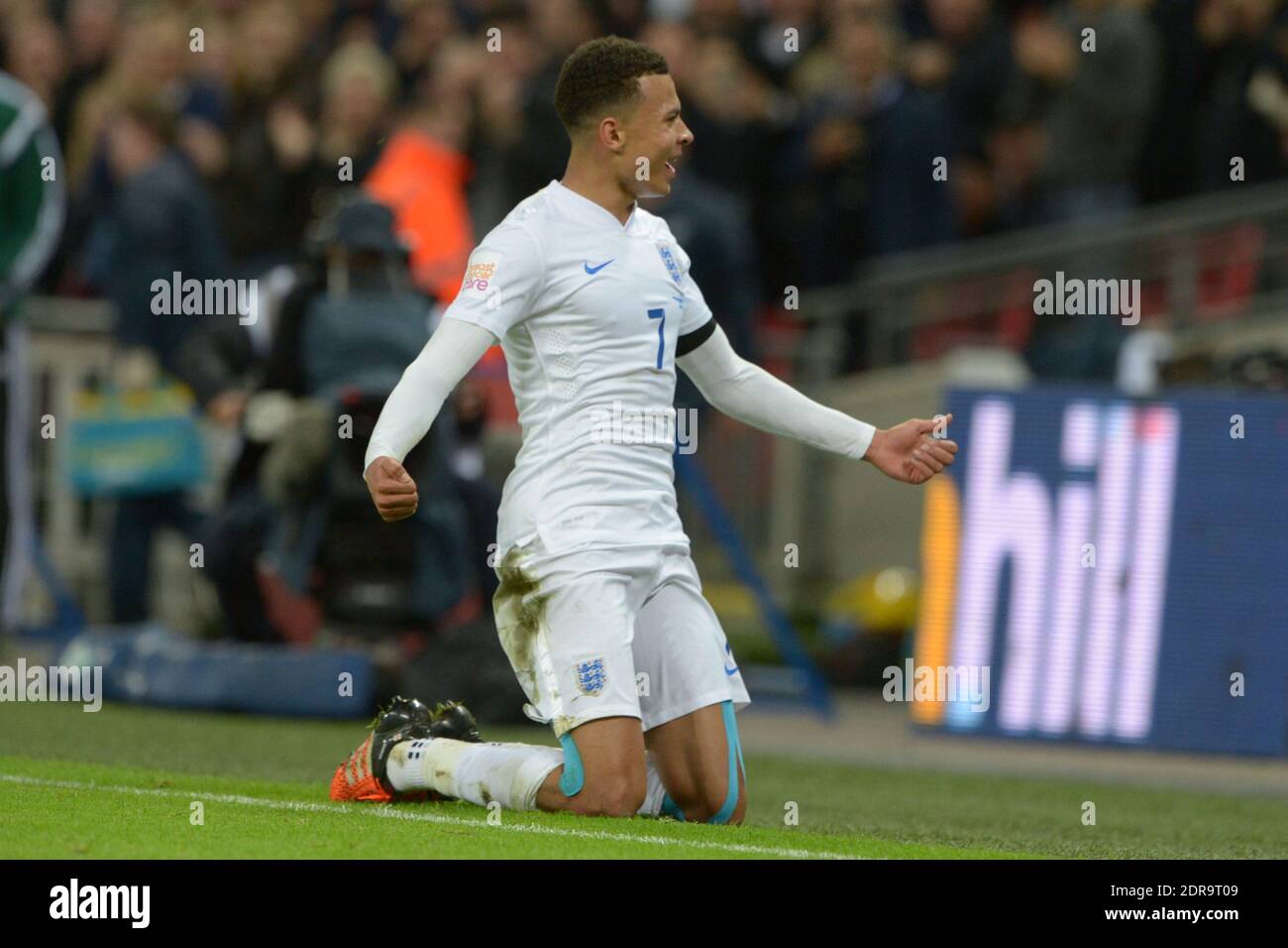 Alli goal vs france