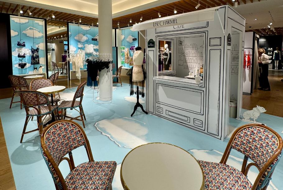 Lady Era Bon Marché